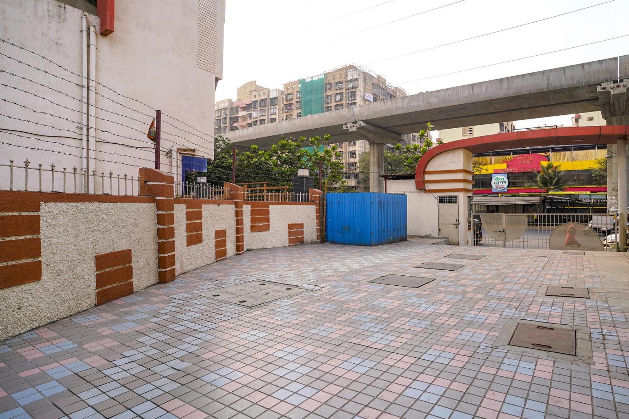 Fabhotel Shree Balaji Apartment Mira-Bhayandar Экстерьер фото